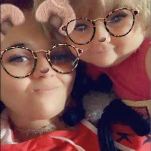 Meet your Posher, Sara